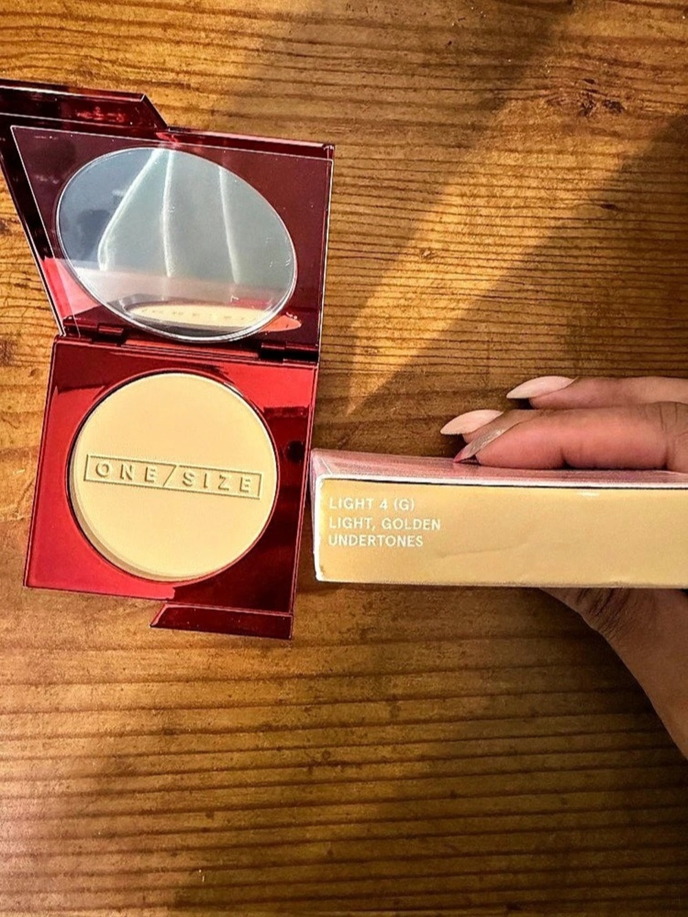 ONE/SIZE by Patrick Starrr Turn Up the Base Versatile Powder Foundation Powder